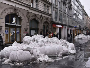 Srbija: Vanredna situacija u pet opština, bez struje trenutno 28.000 građana (FOTO)