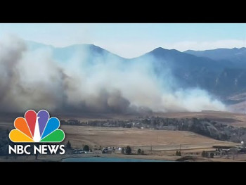Požari u blizini Denvera, uništene stotine kuća (VIDEO)