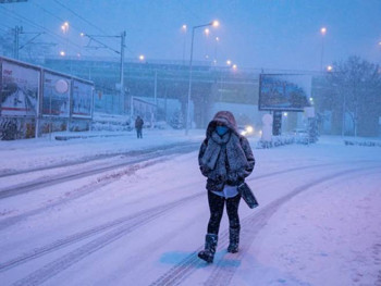 Snijeg paralisao Istanbul (FOTO/VIDEO)
