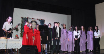 ПРИНЦ РАСТКО ОКУПИО НЕВЕСИЊЦЕ НА СВЕТОСАВСКОЈ АКАДЕМИЈИ