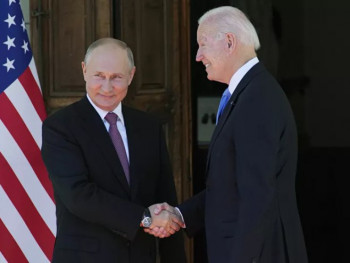 Бајден рекао Путину да је спреман за разне сценарије