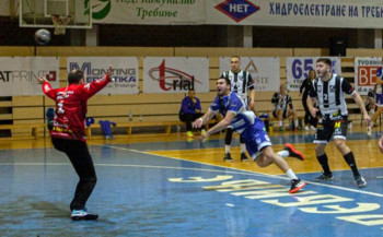 Leotar slavio protiv Maglaja