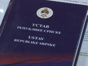 Tri decenije od prvog Ustava Srpske