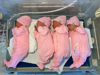 Српска богатија за 32 бебе