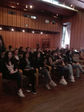 U  domu kulture ''Jevto Dedijer'' u Bileći predstavljen projekat ''Studiraj kao kod kuće''