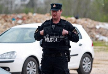 Ubisvo u Hercegovini: Osumnjičeni naoružan i u bjekstvu