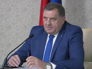 Dodik: Promjenama Ustava BiH žele da legalizuju nered