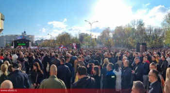 “Слобода” окупила хиљаде људи на Тргу Крајине у Бањалуци