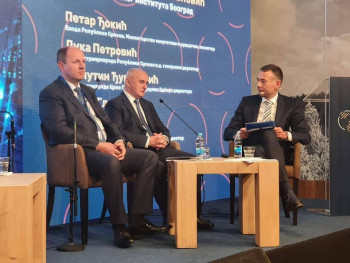 Petrović na 'Jahorina ekonomskom forumu':U ovoj krizi investicija je izlaz