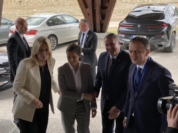 Цвијановић, Вишковић и Брнабић на Јахорина економском форуму (ФОТО)