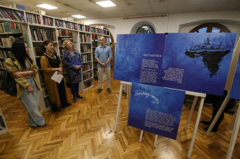 Od Moma Kapora nema boljeg vodiča kroz Beograd. U Trebinju otvorena izložba''011-Momo-Kapor''