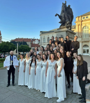 Хор СМШ Требиње освојио златну медаљу у Бијељини