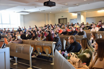 UDG: FAKULTET ZA MEĐUNARODNU EKONOMIJU, FINANSIJE I BIZNIS