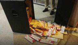 U zvučnicima krili 5.000 kutija cigareta