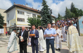 Gacko proslavilo Trojčindan