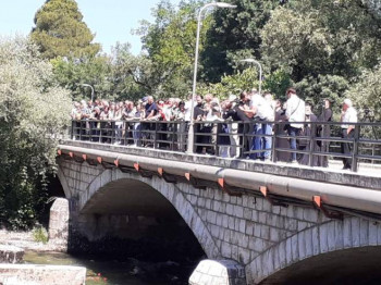 Porodice stradalih obilježili 30 godina stradanja Srba Mostara i doline Neretve (FOTO)