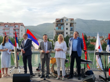 Dodik i Cvijanovićeva na druženju aktivista SNSD-a