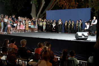 ''Kаменички бисери'' уприличили ''Видовдански концерт''