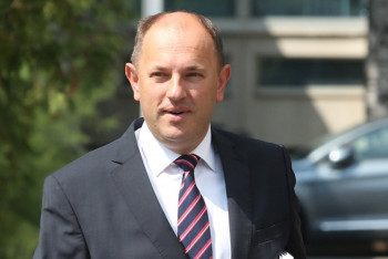 Петровић: Сутра јавни позив домаћинствима за уградњу соларних панела