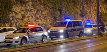 TEŠKA SAOBRAĆAJNA NESREĆA U MOSTARU: Preminuo motociklista