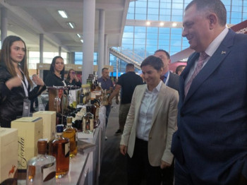 Dodik u Beogradu na sajmu 