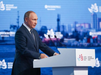 Putin: Sankcije Zapada opasnost za cijeli svijet