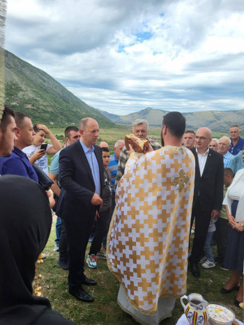 Crkva u Orašju – Popovo polje proslavila Slavu Usekovanje glave Svetog Jovana Krstitelja