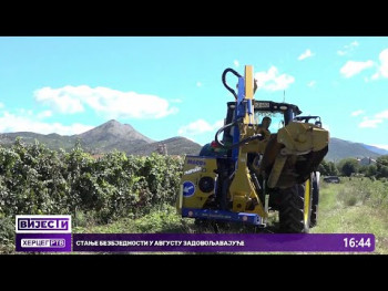 Trebinje dobilo mašinu za održavanje hidrotehničkih objekata (VIDEO)