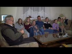 Trougao: Šta je presudno da bi se došlo do posla, biti stranački pijun ili otac šestoro djece?! (VIDEO)