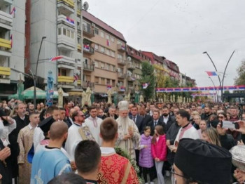 Litija u Kosovskoj Mitrovici; Vladika Teodosije: Važno da budemo složni i jedinstveni