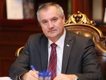 Višković: Vlada će nastaviti da se ponaša odgovorno