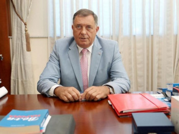 Dodik: Nastaviću da jačam Srpsku!