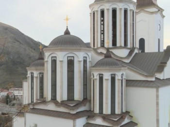 Владика служи у Саборној цркви у Мостару у знак подршке православним вјерницима