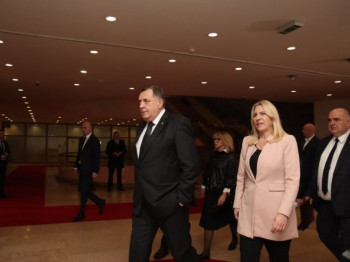 Dodik: Cilj - efikasno formiranje vlasti; Ostaju razlike u vezi NATO (VIDEO)
