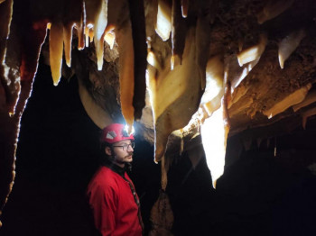 Otkrivena pećina puna nakita – prostire se od stadiona u Policama do ispod Bolnice