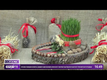 Badnjaci, pšenica, bršljan, slama ukrasili trebinjsku pijacu (VIDEO)