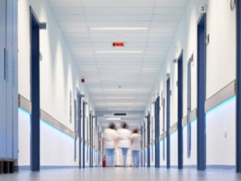 Srbija: Prekršajne prijave medicinskim sestrama zbog pogrešnih vakcina za 600 beba