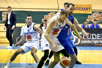 Широки бољи од Леотара