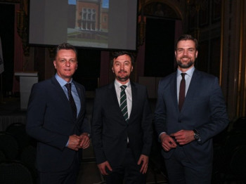 Vrhovac u Beču; Veliko interesovanje za ulaganja u Srpsku