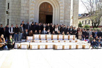 Fondacija Sveti Vukašin obradovala 70 porodica za Vaskršnje praznike