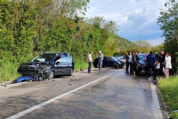 Težak udes na putu Mostar-Nevesinje: Sudarila se četiri vozila