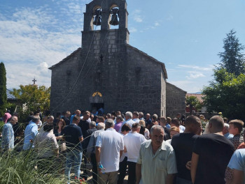 Trojčindanski sabor kod manastira Dobrićevo  u Bileći