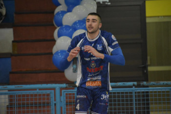 Leotar se rastao sa dva rukometaša