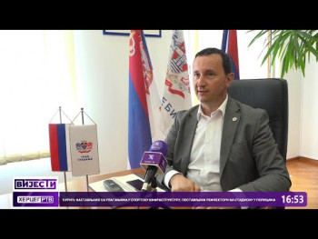 Nastavak ulaganja u sportsku infrastrukturu, postavljeni reflektori na stadionu u Policama ( video )