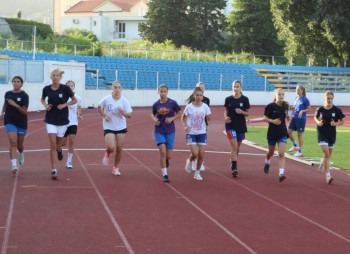 Počele pripreme ŽFK 'Leotar': Ambicija je plasman u Premijer ligu