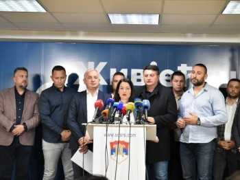 Opozicija za istim stolom, da li je Jeleni Trivić oprošteno