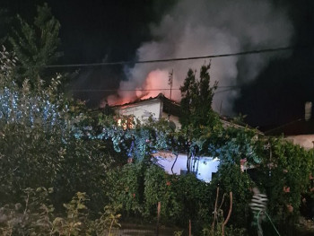 Ljubinje: U požaru izgorio sprat kuće, apel za pomoć (FOTO)