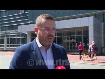 Kovačević: Građani mirnim okupljanjem štite Ustav i poručuju da Srpskoj niko ne može sudi (VIDEO)
