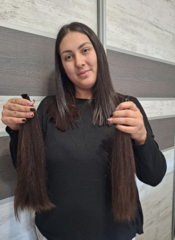 Trebinjka, majka četvoro djece, 39 cm kose donirala u humanitarne svrhe (FOTO) 