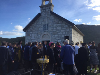 Veliko osvećenje obnovljenog  hrama svetog apostola Tome u Pareškom dolu 